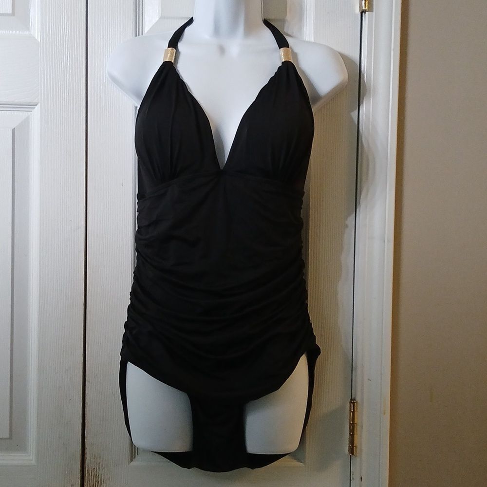 Black halter style side gather ruched bathing suit swim suit  SZ XL  NWOT